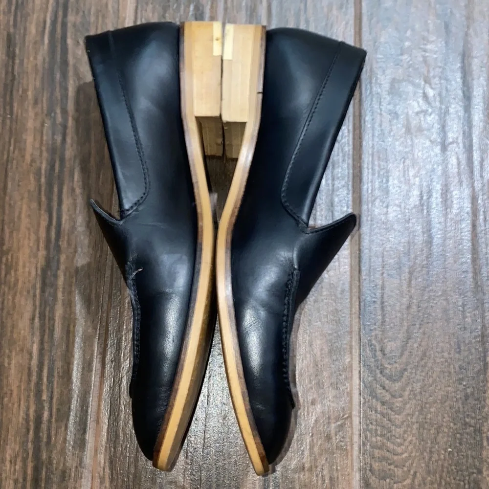 COPY - Everlane slip on semi pointy loafers